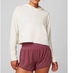 Fabletics Cloud cropped Jersey Hoodie size medium cream/white
